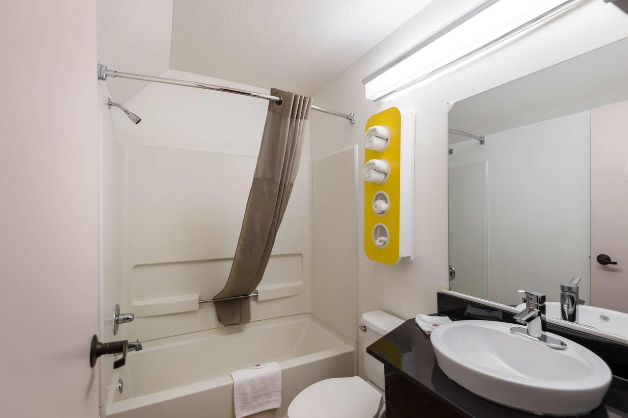 Motel 6-Olathe, Ks Zewnętrze zdjęcie