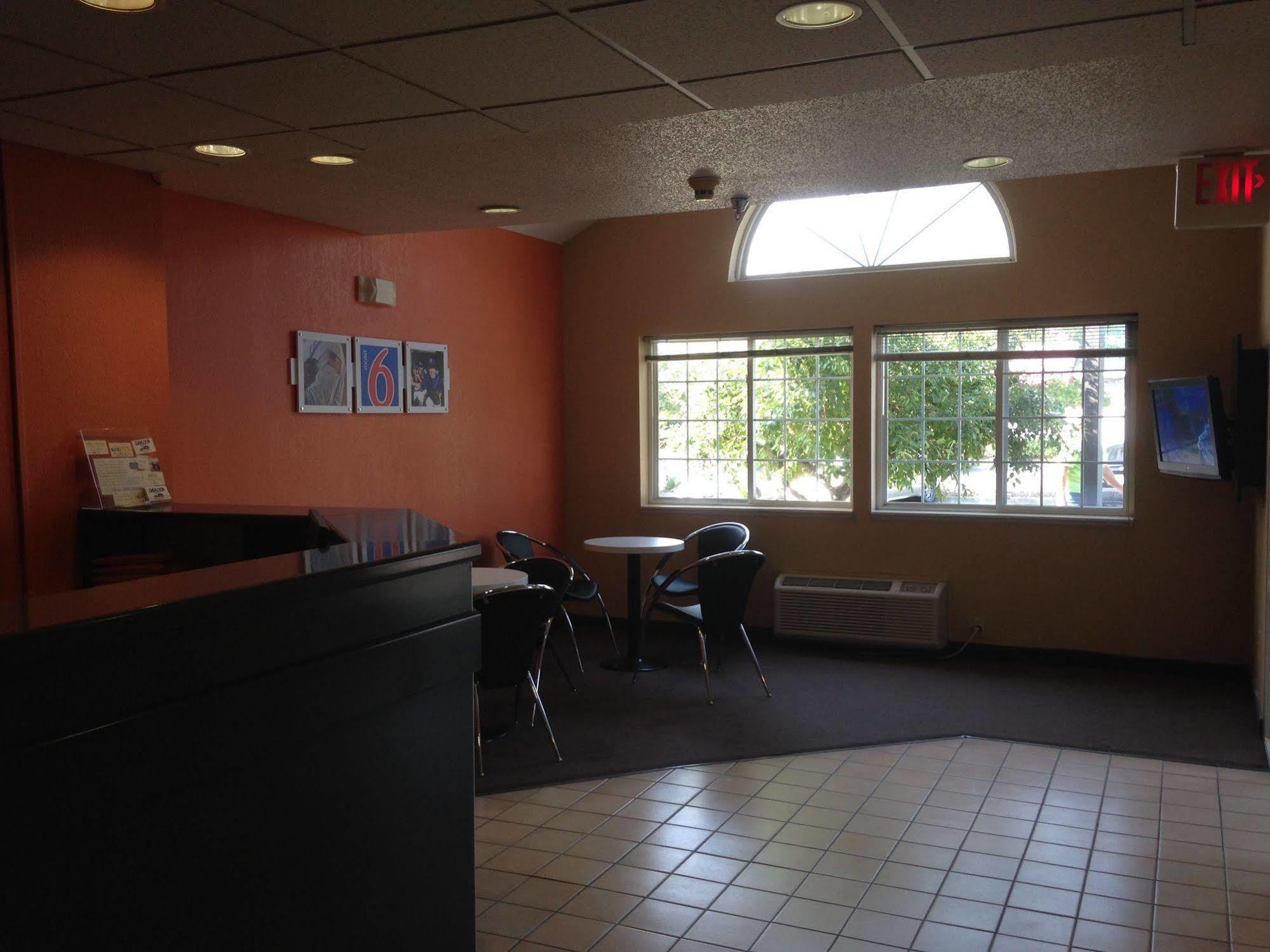 Motel 6-Olathe, Ks Zewnętrze zdjęcie