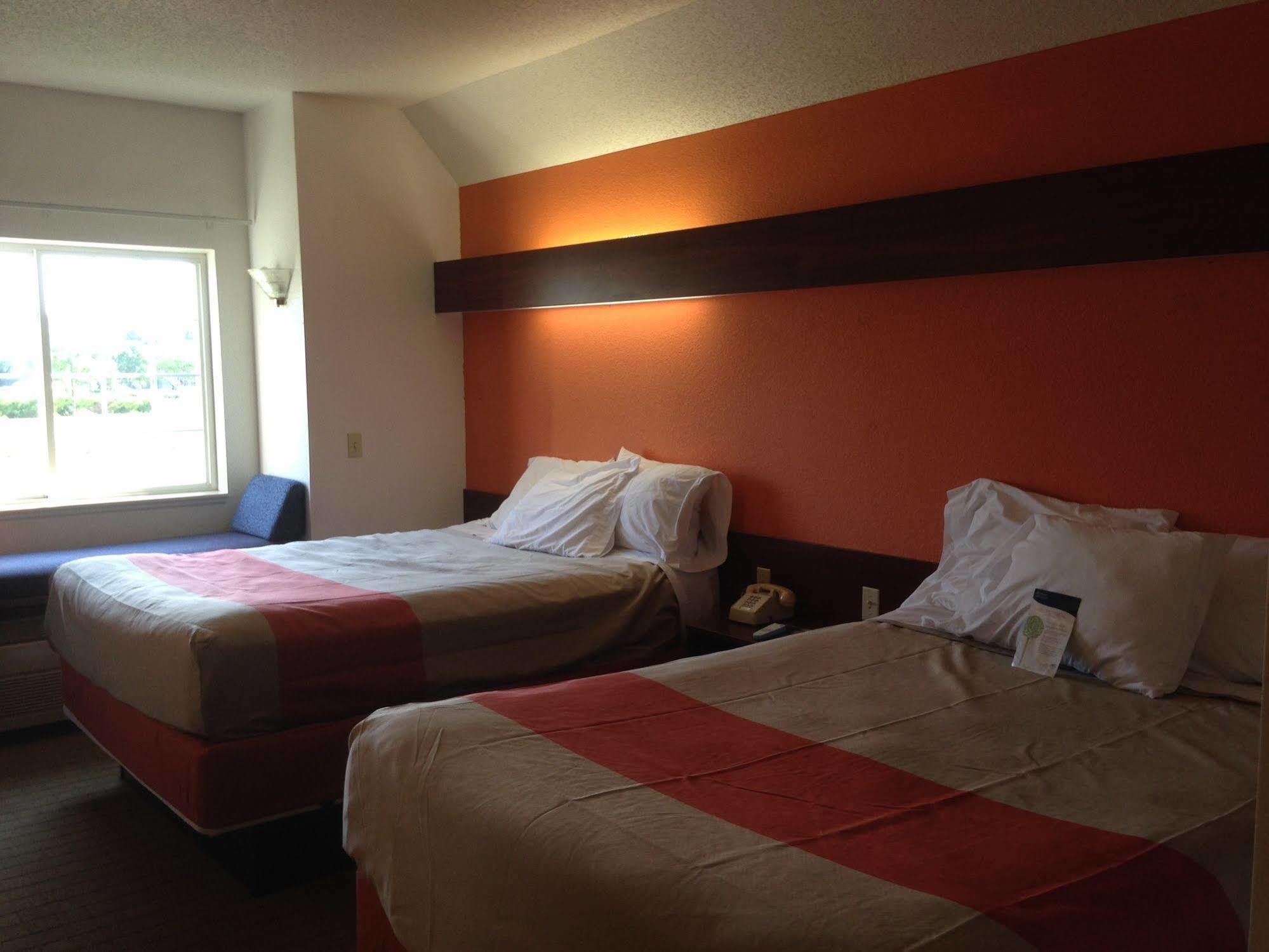Motel 6-Olathe, Ks Zewnętrze zdjęcie