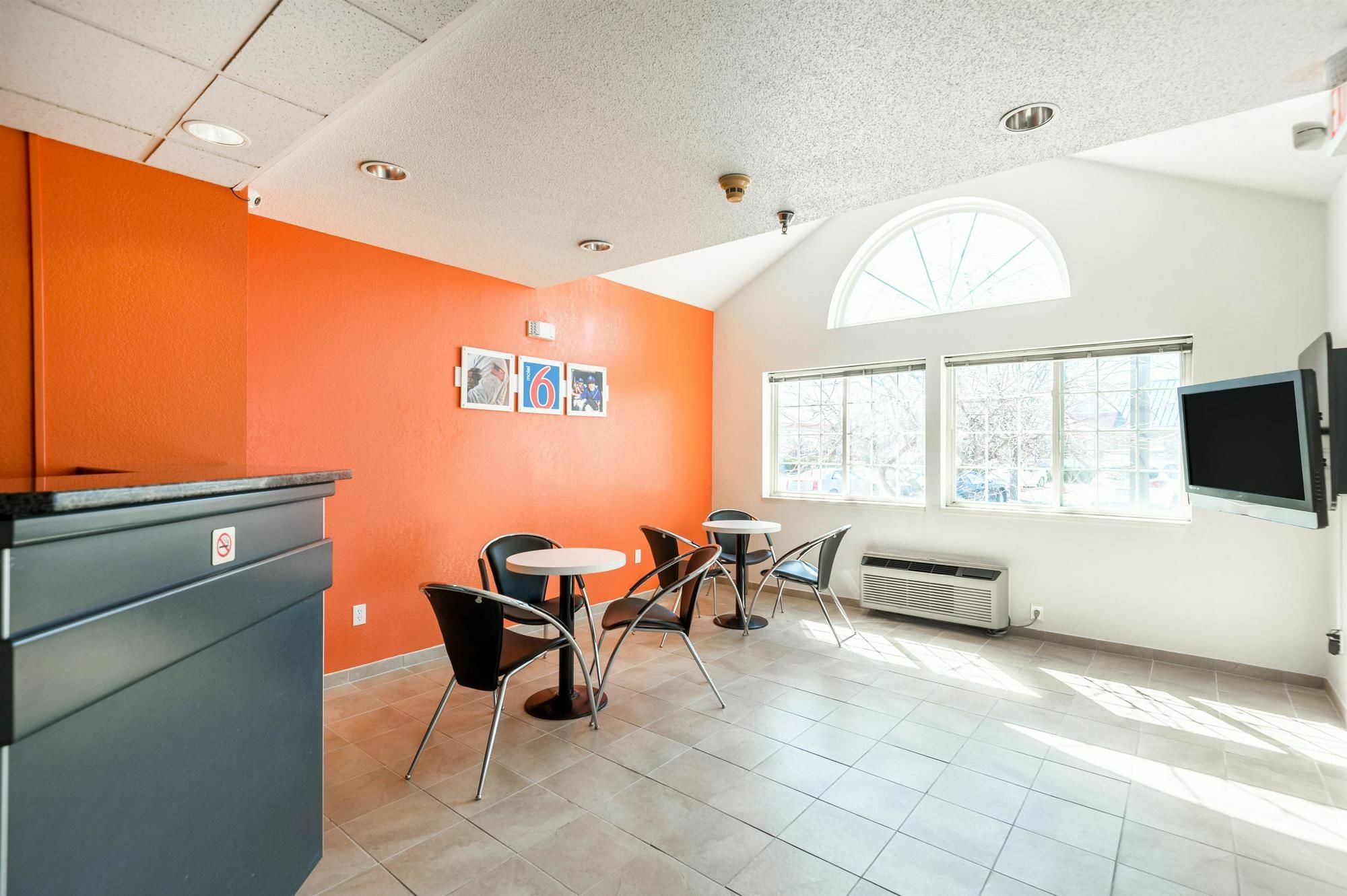 Motel 6-Olathe, Ks Zewnętrze zdjęcie