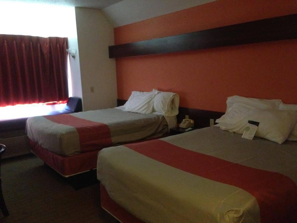Motel 6-Olathe, Ks Zewnętrze zdjęcie